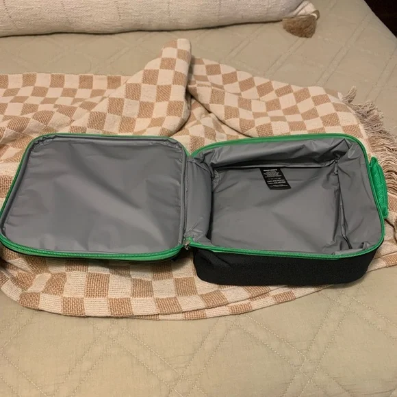 Minecraft Backpack and Lunchbox Set - Picture 7 of 9